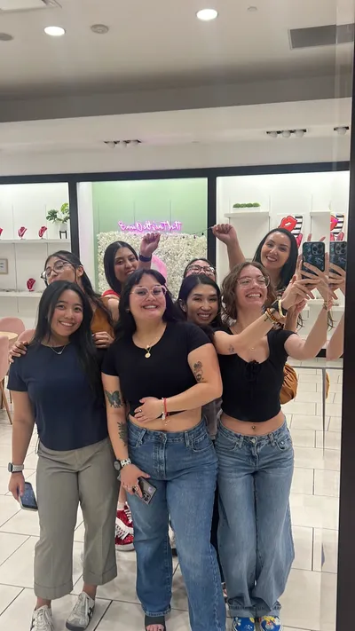 Chloe - Personal photo 1