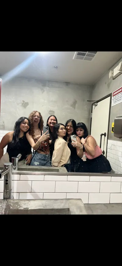 Hien - Personal photo 6